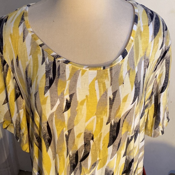 IM Collection Printed Scoop-Neck Top Yellow Solano Stripe size 2X multi color - Picture 3 of 11